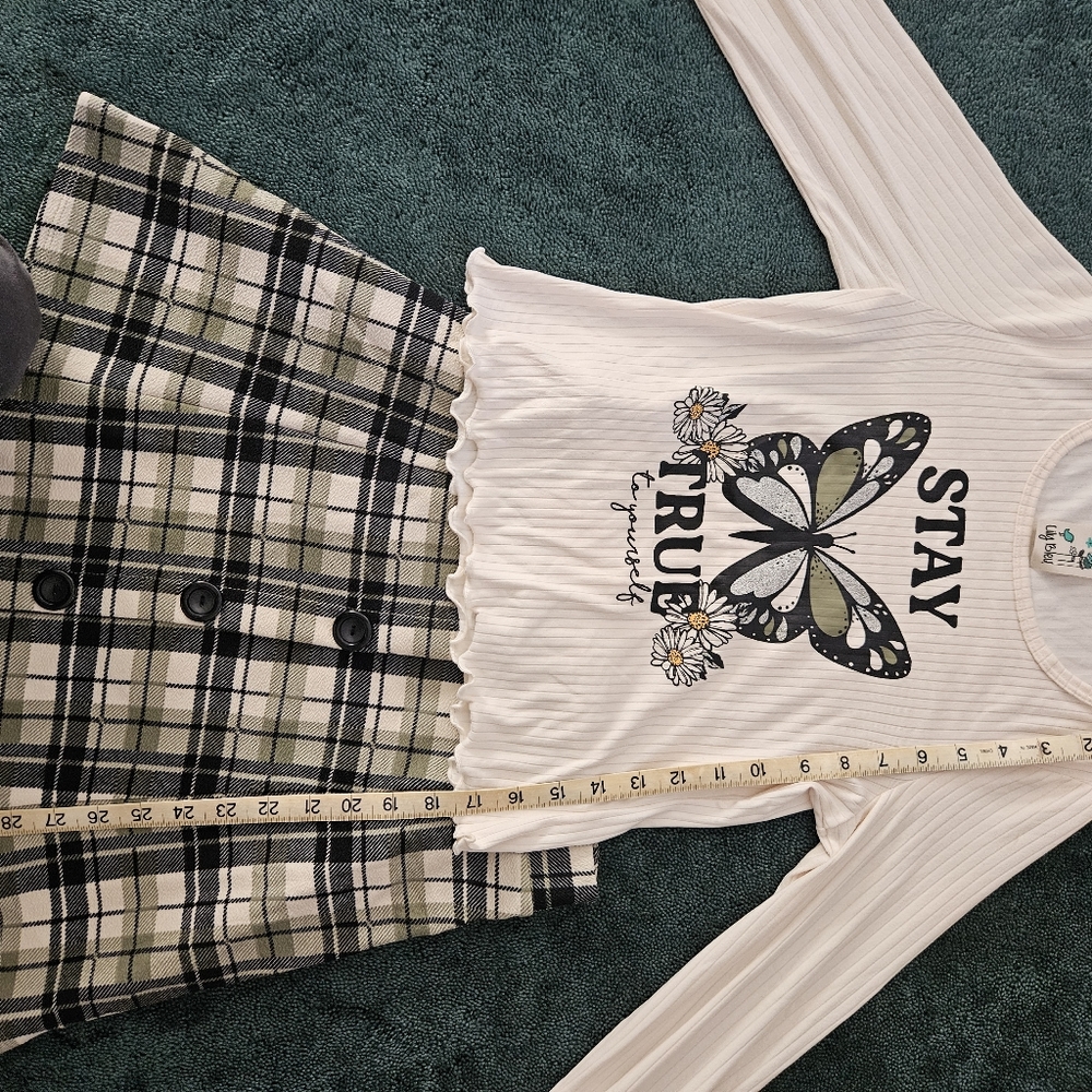 2 skirtsets